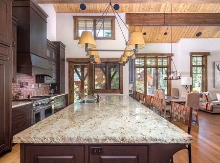 10606 Dutton Court, Truckee, CA 96161 Photo