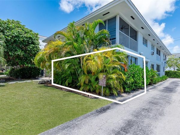 195 Sunrise Dr, Unit 1, Key Biscayne, FL 33149