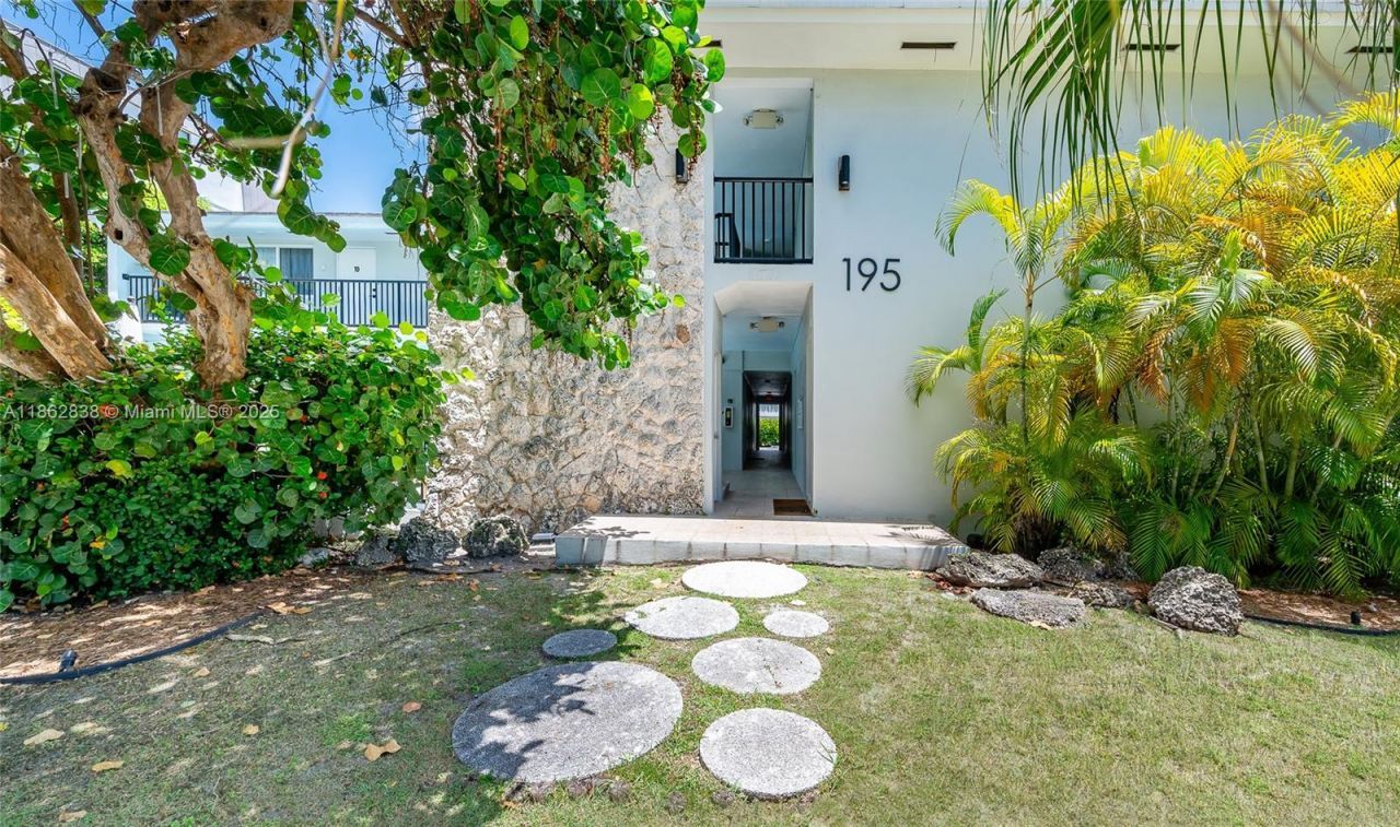 195 Sunrise Dr, Unit 1, Key Biscayne, FL 33149 Photo