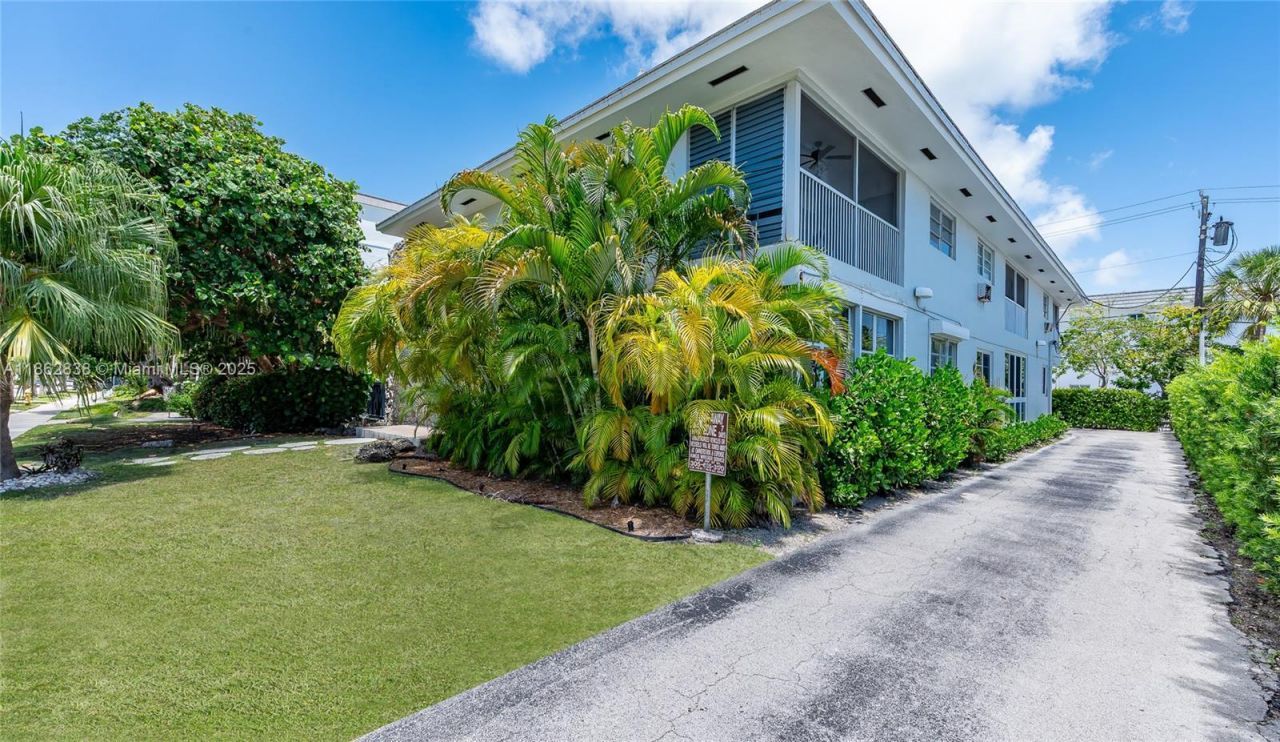 195 Sunrise Dr, Unit 1, Key Biscayne, FL 33149 Photo