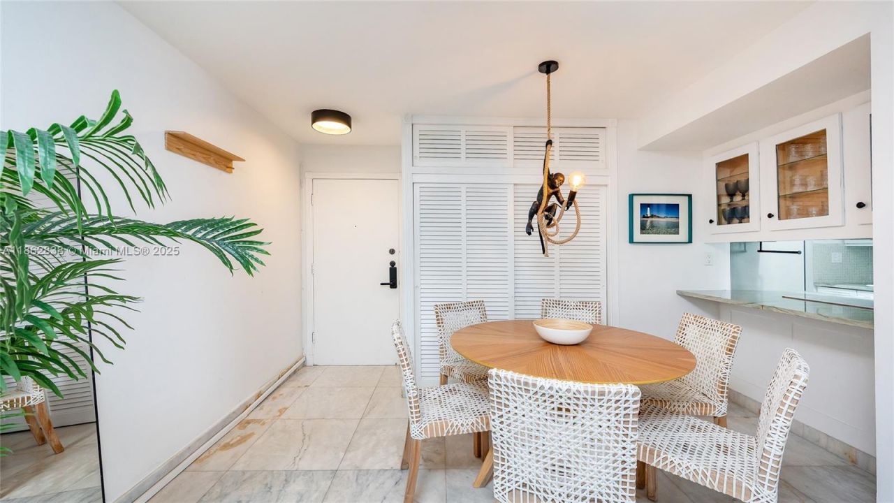 195 Sunrise Dr, Unit 1, Key Biscayne, FL 33149 Photo