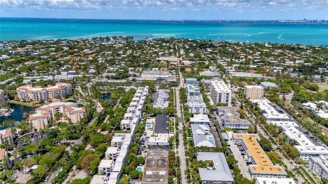 195 Sunrise Dr, Unit 1, Key Biscayne, FL 33149 Photo