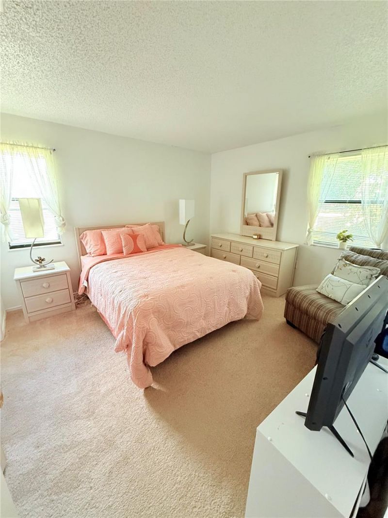 3001 58th Avenue S, Unit 1002, Saint Petersburg, FL 33712 Photo