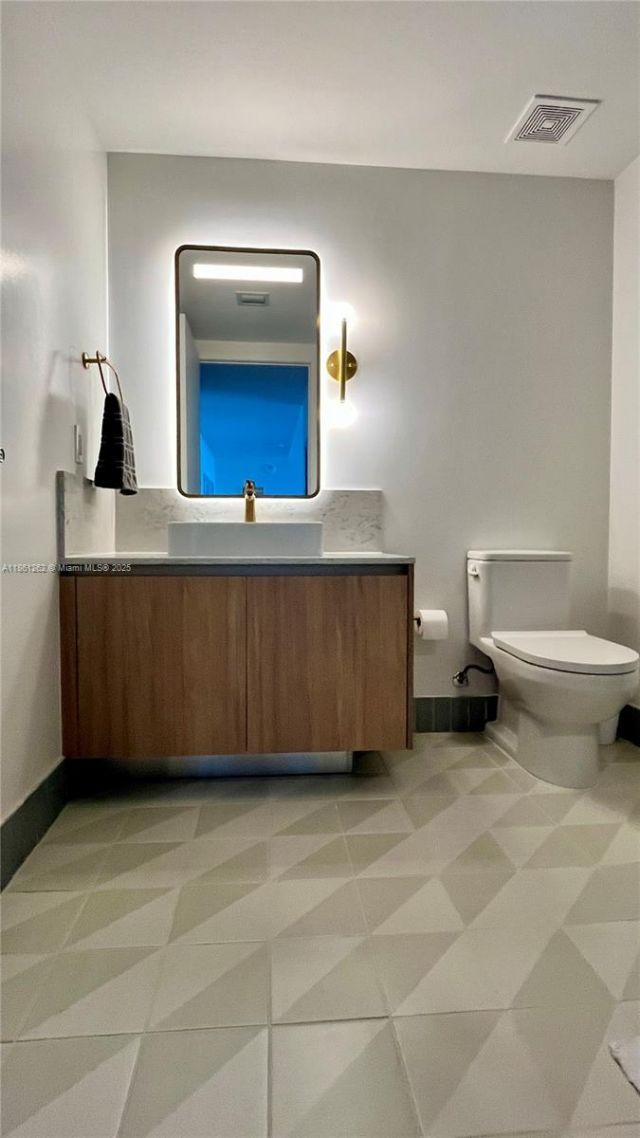 159 NE 6th St, Unit 4605, Miami, FL 33132 Photo