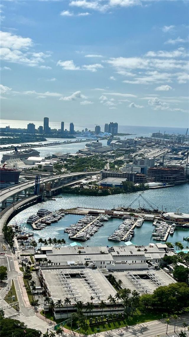 159 NE 6th St, Unit 4605, Miami, FL 33132 Photo