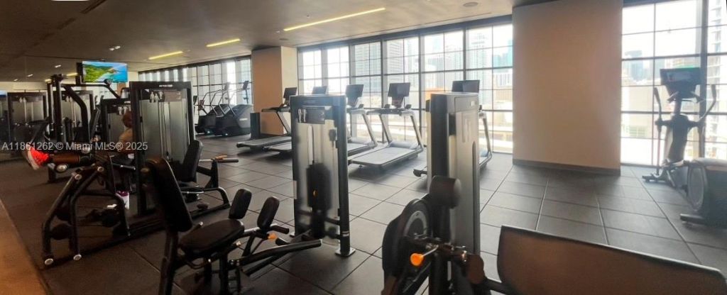 159 NE 6th St, Unit 4605, Miami, FL 33132 Photo