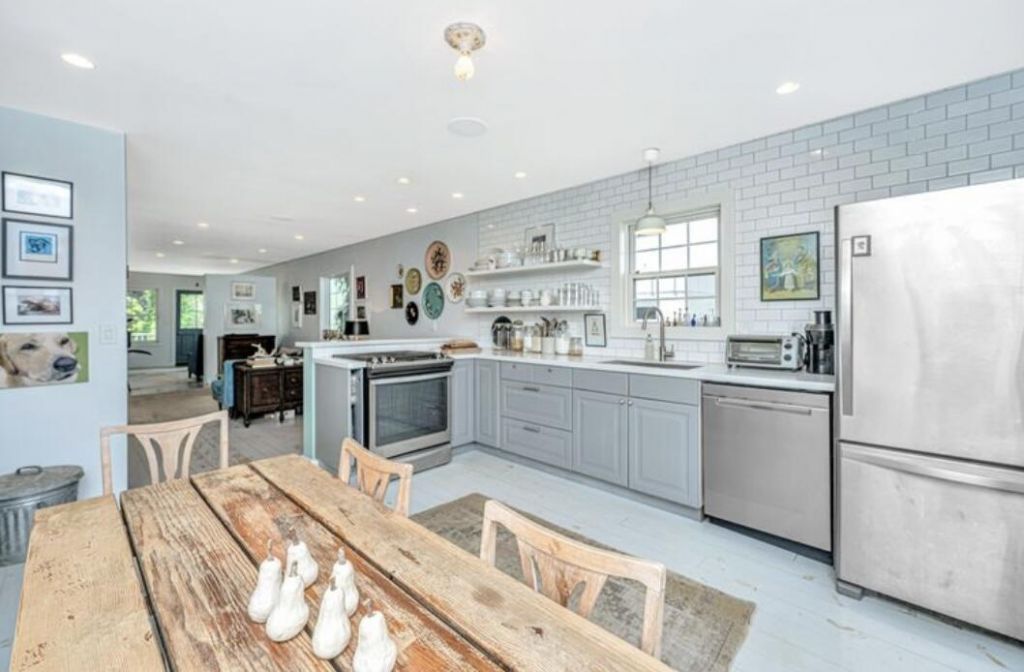 1 Paige Court Photo 11