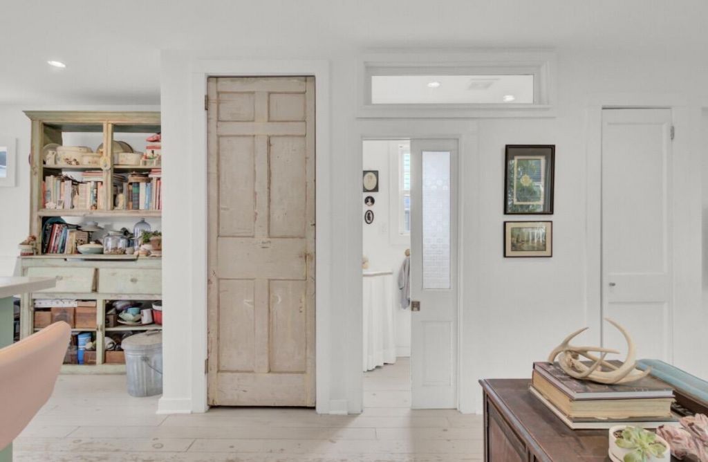 1 Paige Court Photo 15