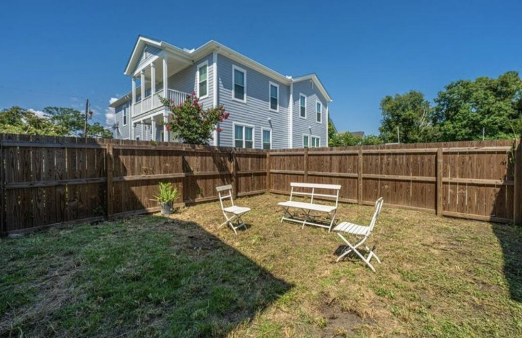 1 Paige Court Photo 25