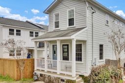 1 Paige Court photo 4