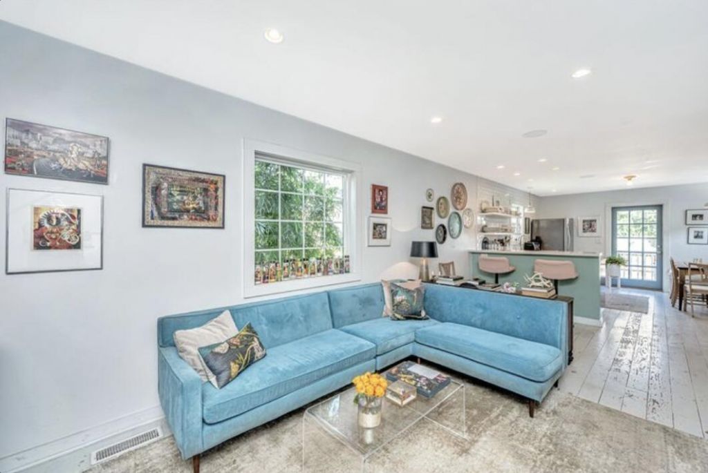 1 Paige Court Photo 9