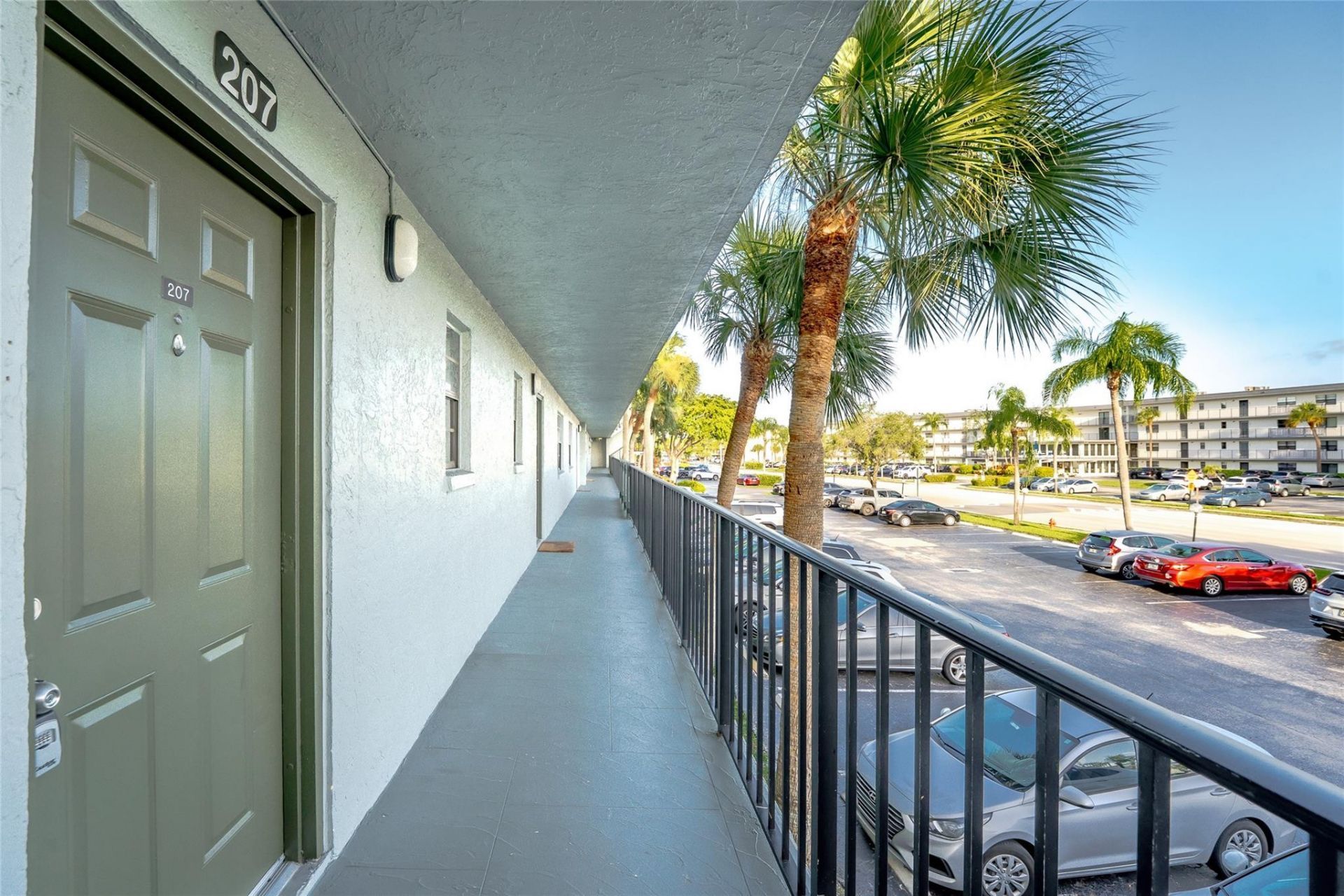 9440 SW 8th Street, Unit 401, Boca Raton, FL 33428 Photo