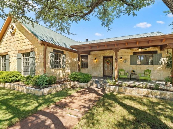 102 Camm Lary CIR, Burnet, TX 78611