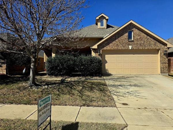 1200 Wheatear Drive, Little Elm, TX 75068
