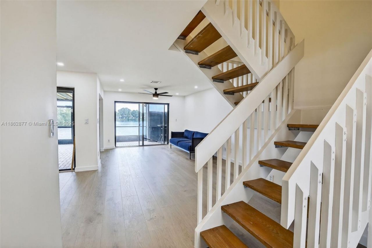 340 SW 97th Ave, Pembroke Pines, FL 33025 Photo