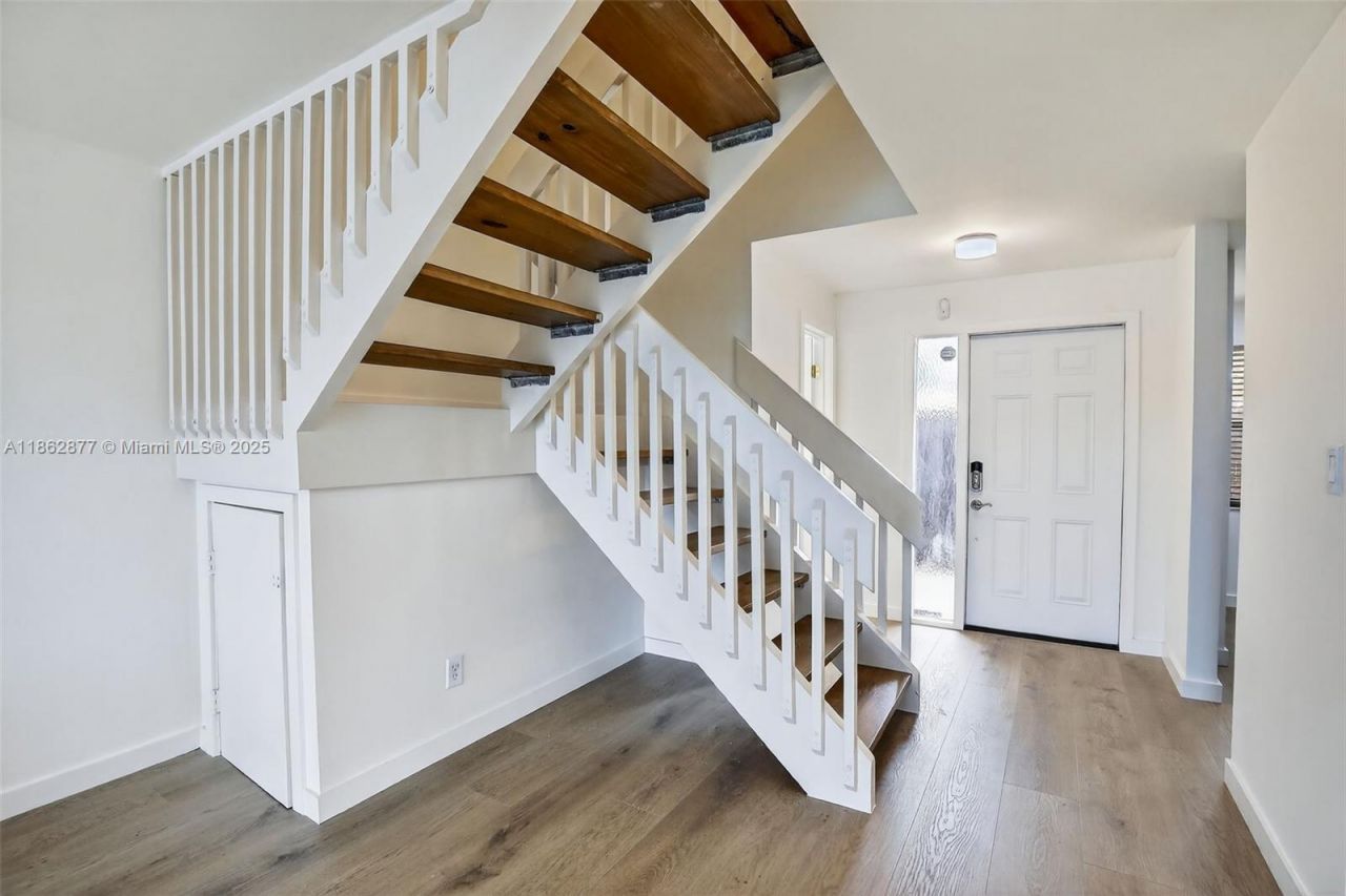 340 SW 97th Ave, Pembroke Pines, FL 33025 Photo