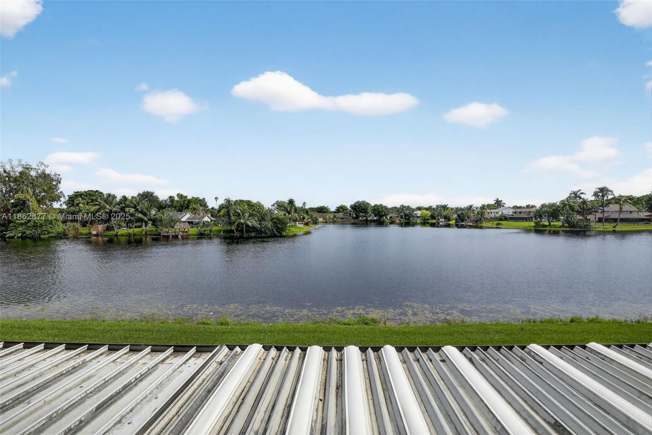 340 SW 97th Ave, Pembroke Pines, FL 33025 Photo