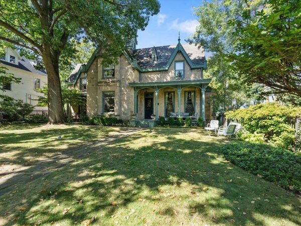 752 E Gorham Street, Madison, WI 53703