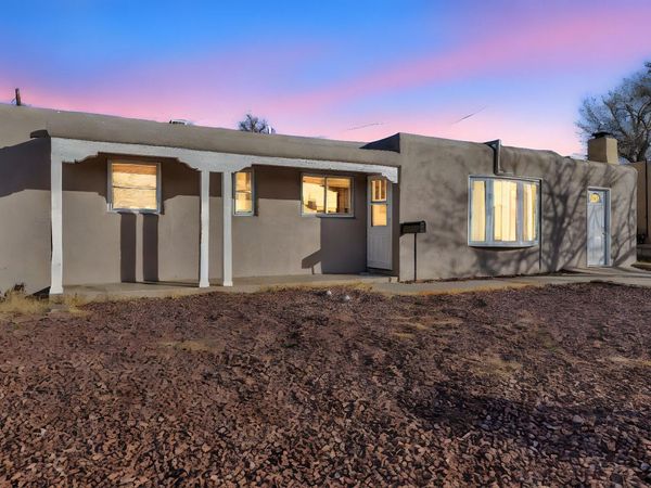 10005 LOS ARBOLES Avenue NE, Albuquerque, NM 87112