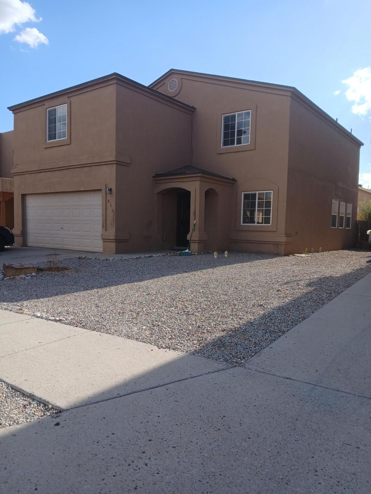 615 Avanti Street Sw, Albuquerque, NM 87121 Main Photo