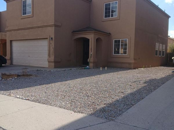 615 AVANTI Street SW, Albuquerque, NM 87121