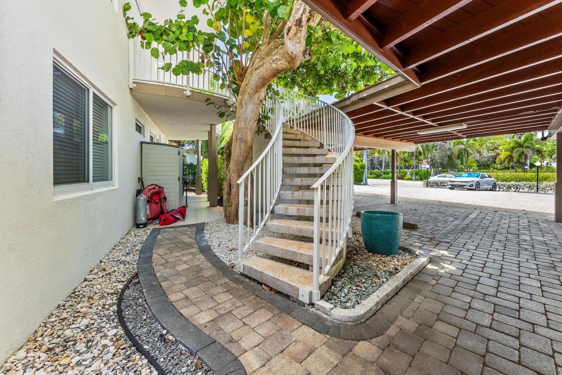 1203 Hillsboro Mile, Unit 5b, Hillsboro Beach, FL 33062 Photo