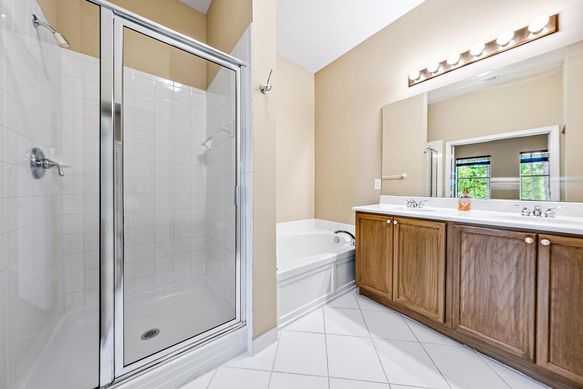 4981 Bonsai 105 Circle, Unit 105, Palm Beach Gardens, FL 33418 Photo