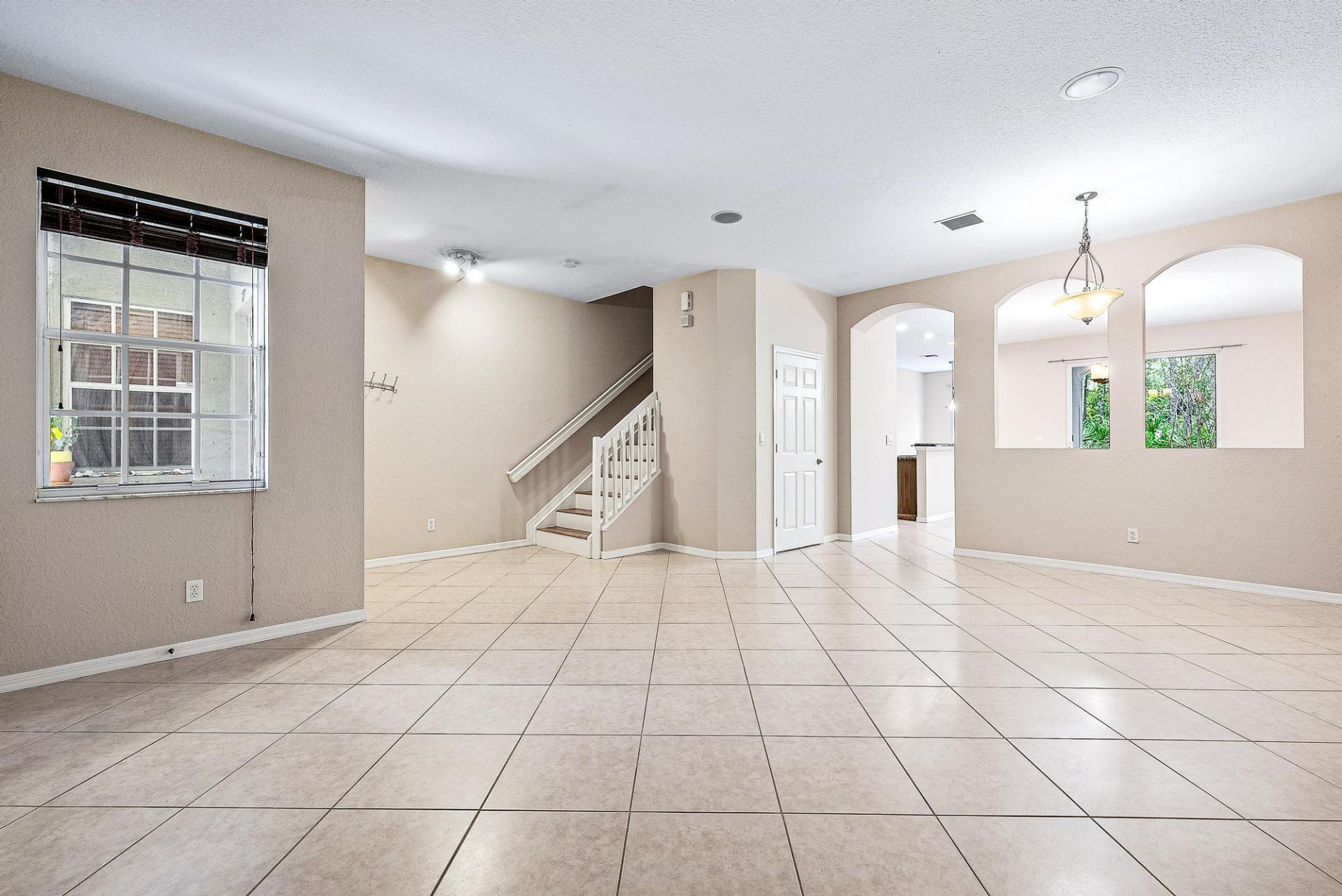 4981 Bonsai 105 Circle, Unit 105, Palm Beach Gardens, FL 33418 Photo