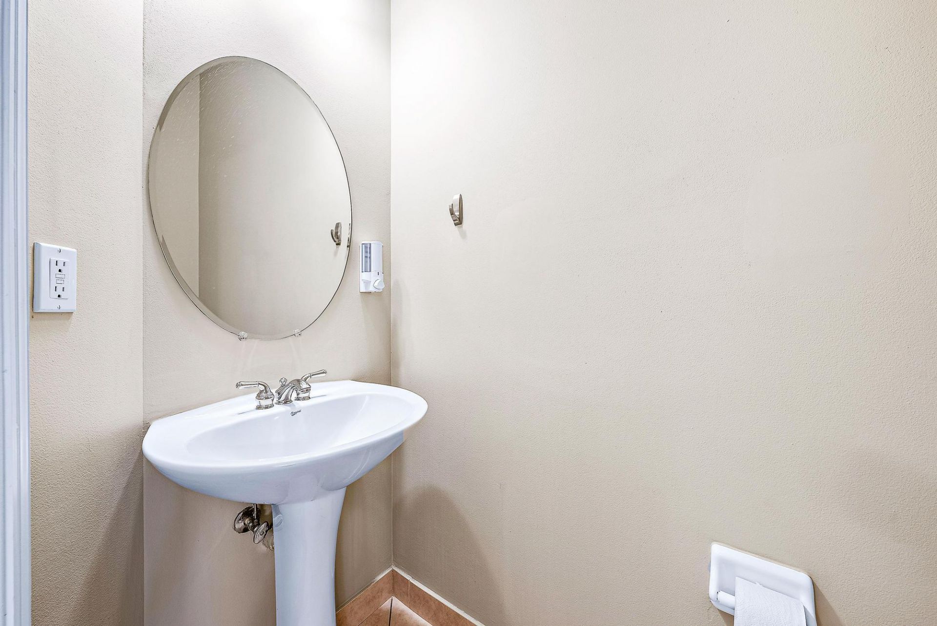 4981 Bonsai 105 Circle, Unit 105, Palm Beach Gardens, FL 33418 Photo