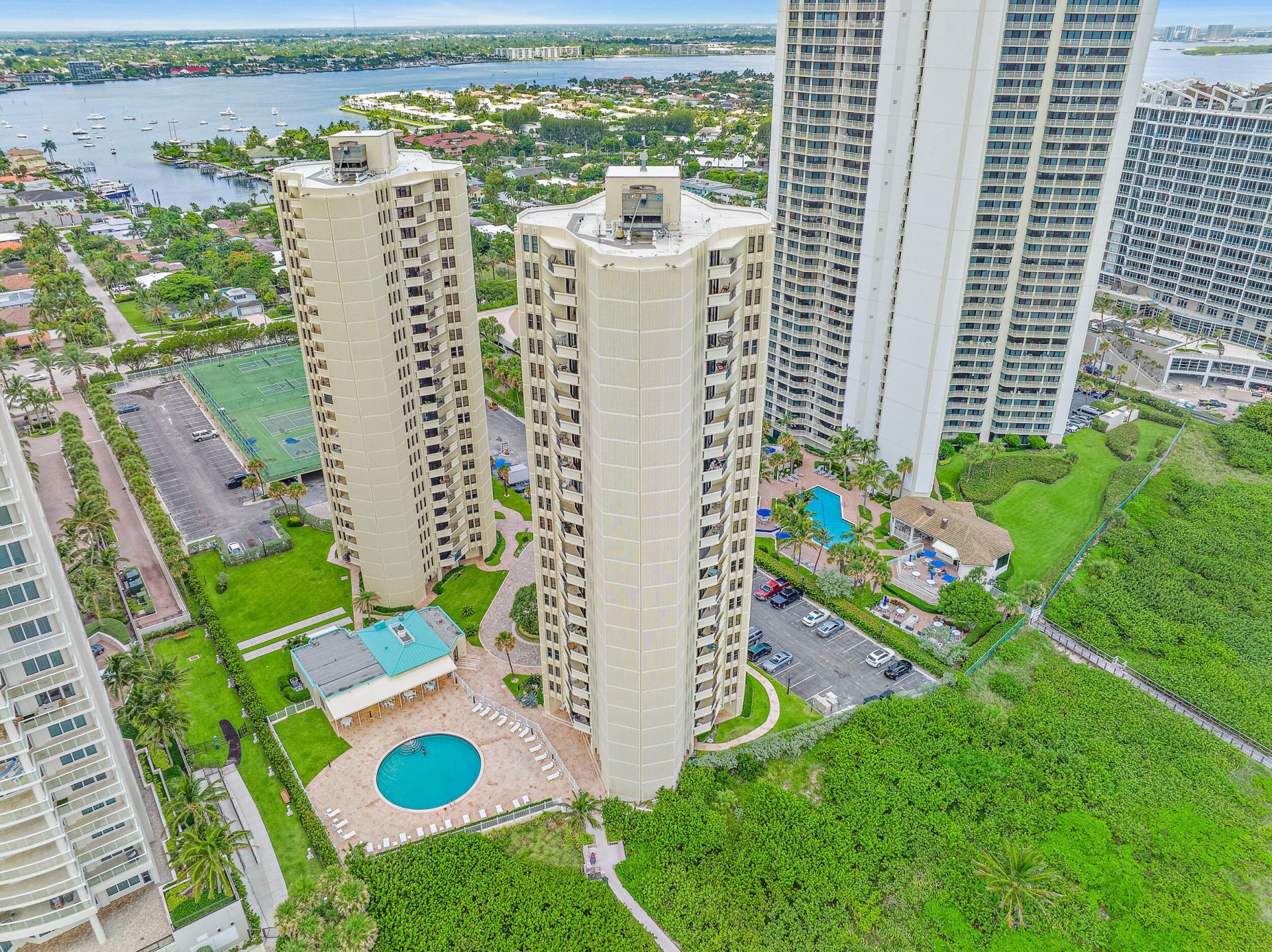 2800 N Ocean Drive, Unit A-22b, Singer Island, FL 33404 Photo