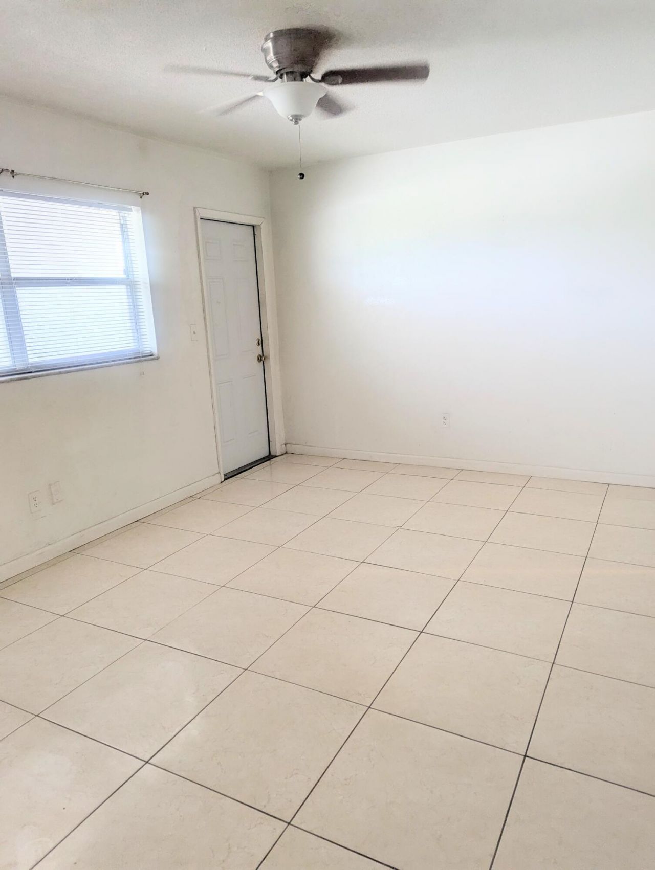 20400 NW 7th Avenue, Unit 202, Miami Gardens, FL 33169 Photo