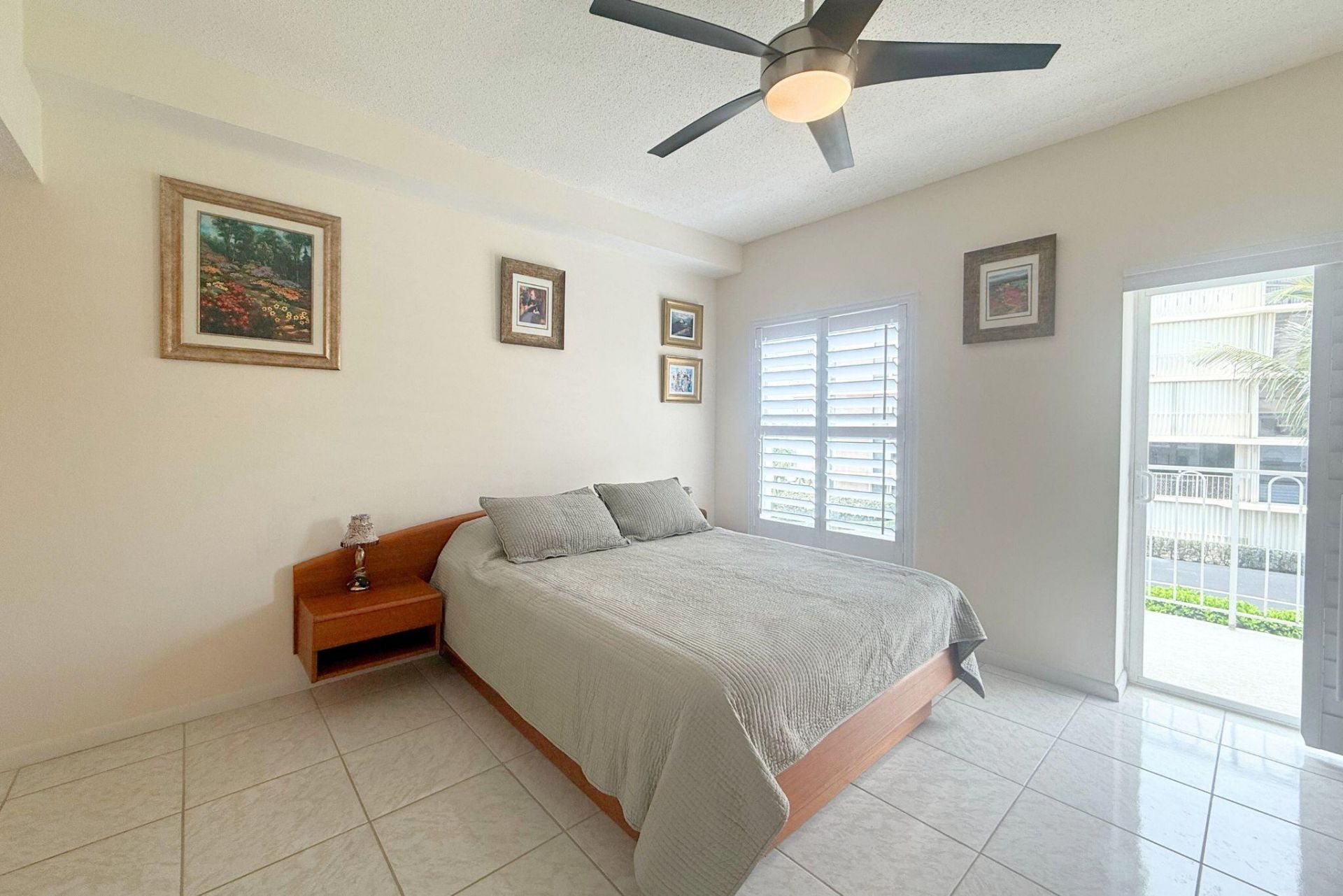 3230 S Ocean Boulevard, Unit B-203, Palm Beach, FL 33480 Photo