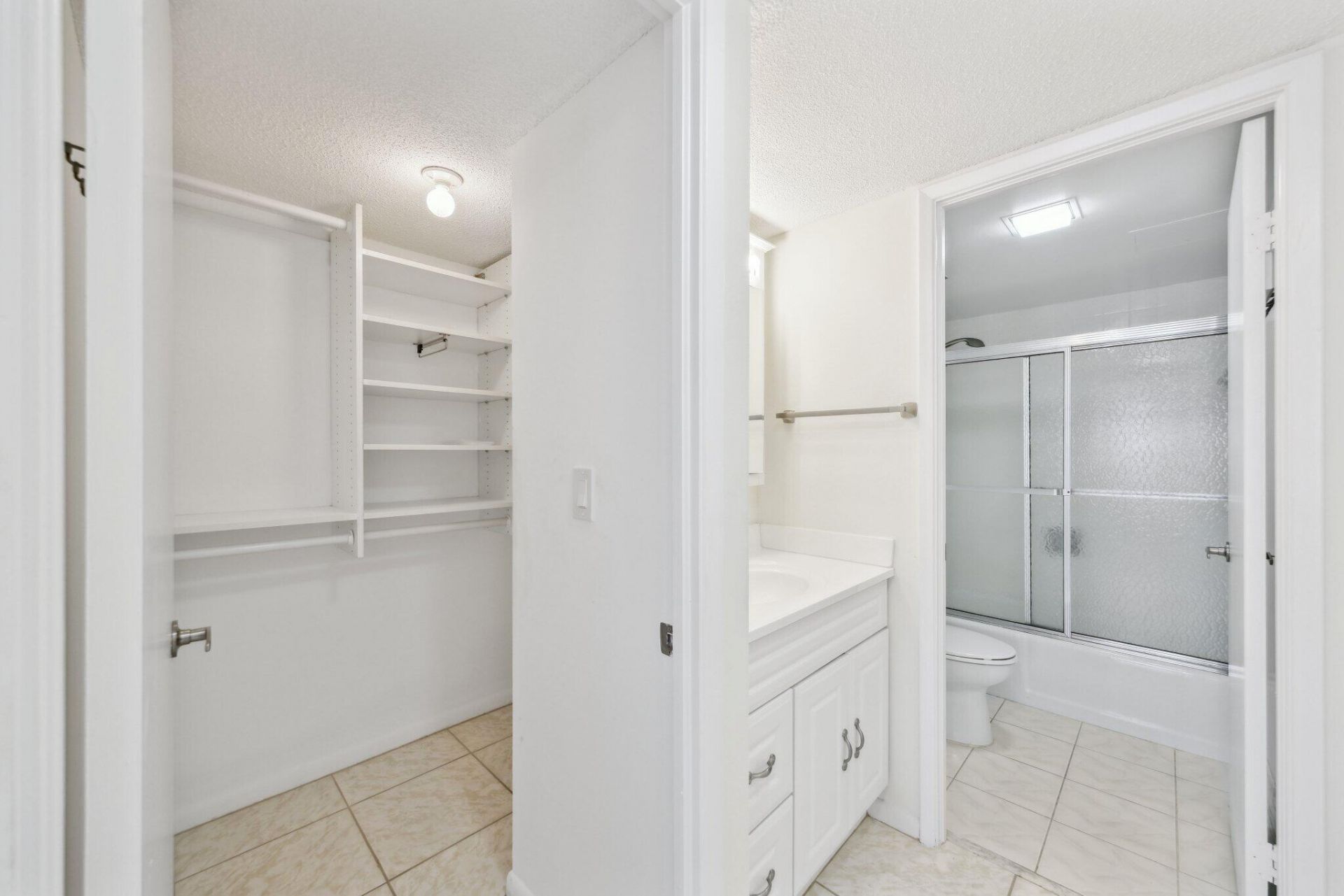 3230 S Ocean Boulevard, Unit B-203, Palm Beach, FL 33480 Photo