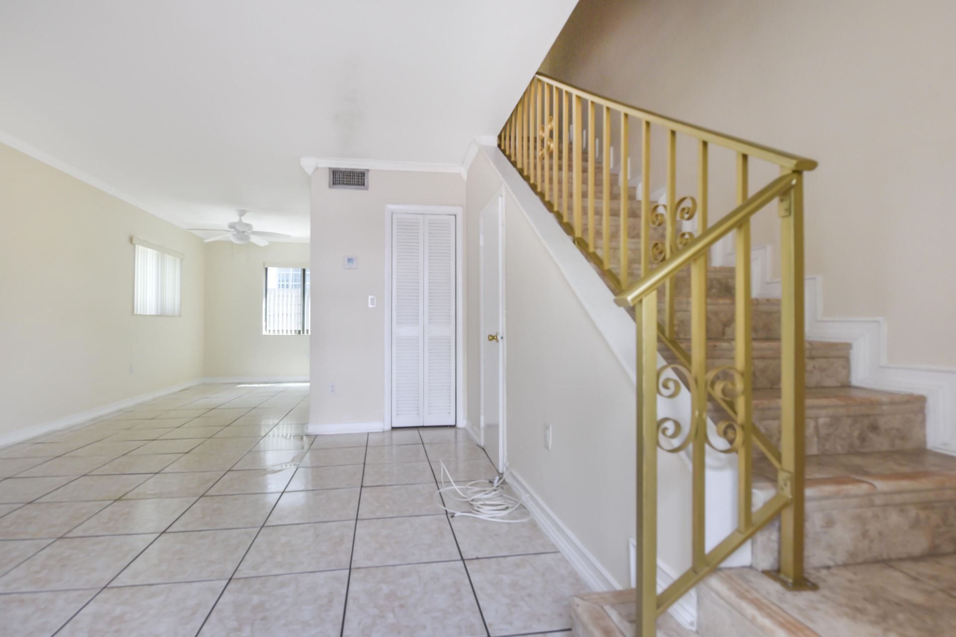 300 80th Street, Unit 300, Miami Beach, FL 33141 Photo