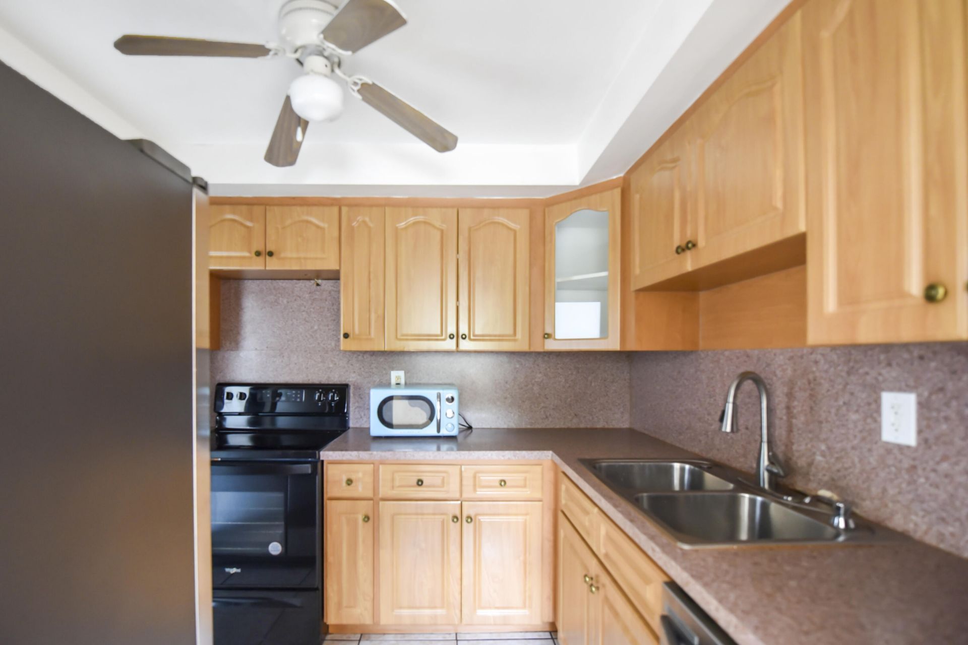 300 80th Street, Unit 300, Miami Beach, FL 33141 Photo