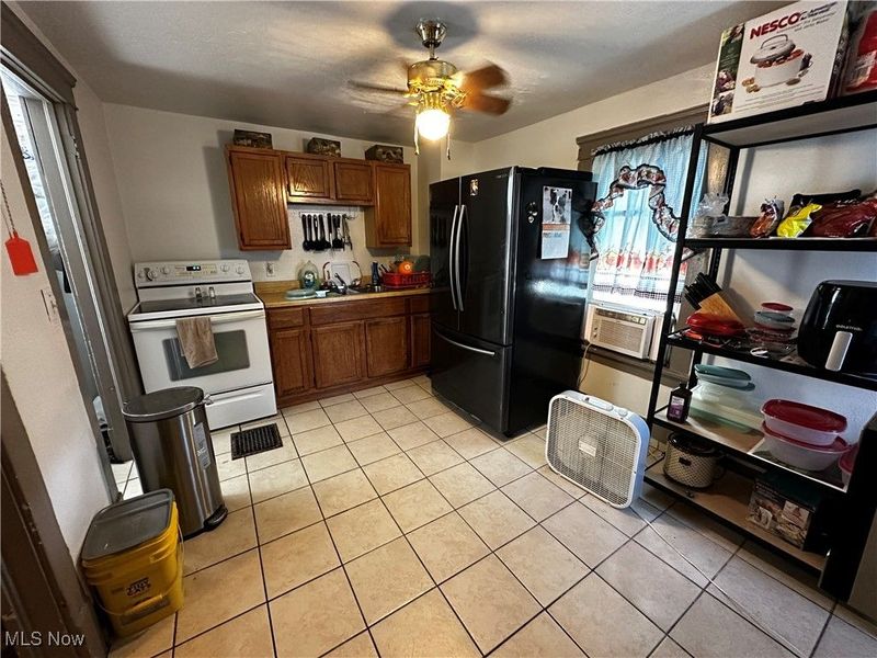 707 W 20th Street, Lorain, OH 44052 Photo 22