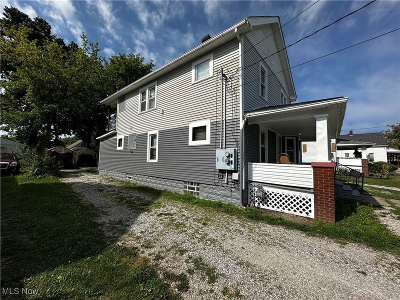 707 W 20th Street, Lorain, OH 44052 Photo 3