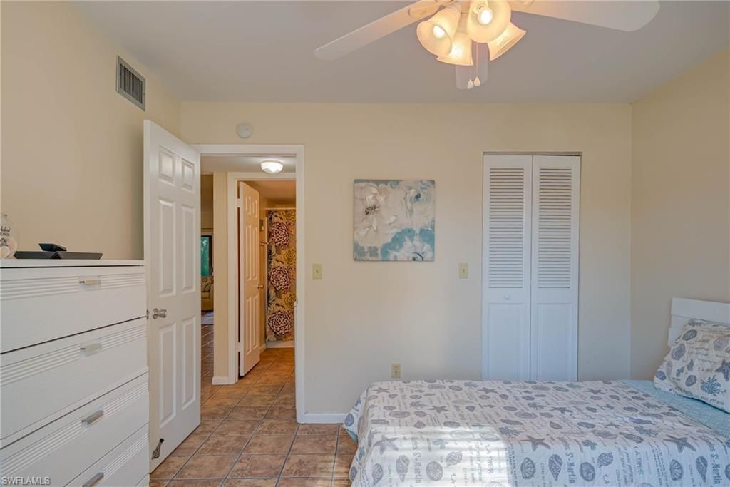 5445 Peppertree Dr, Unit 9, Fort Myers, FL 33908 Photo