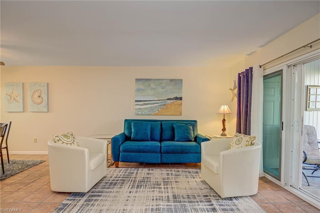 5445 Peppertree Dr, Unit 9, Fort Myers, FL 33908 Photo