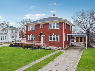 1715 Grandview Avenue Pawhuska, OK 74056