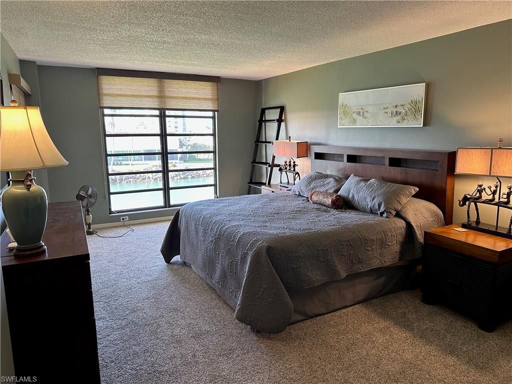 2305 Gulf Shore Blvd N, Unit 313, Naples, FL 34103 Photo