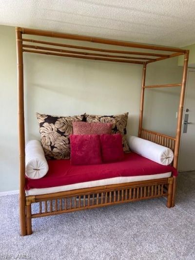 2305 Gulf Shore Blvd N, Unit 313, Naples, FL 34103 Photo