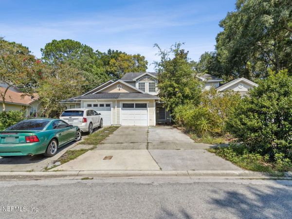 3586 RAIN FOREST Drive W, Jacksonville, FL 32277