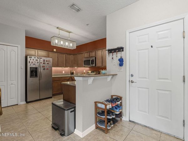 4908 KEY LIME Drive, Unit 201, Jacksonville, FL 32256