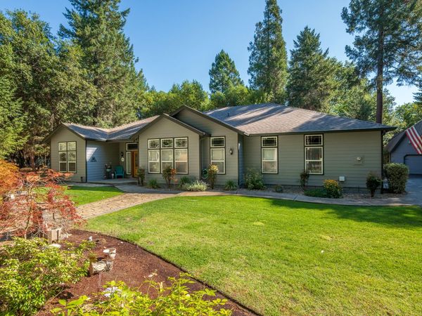 341 Sugar Pine Drive, Merlin, OR 97532