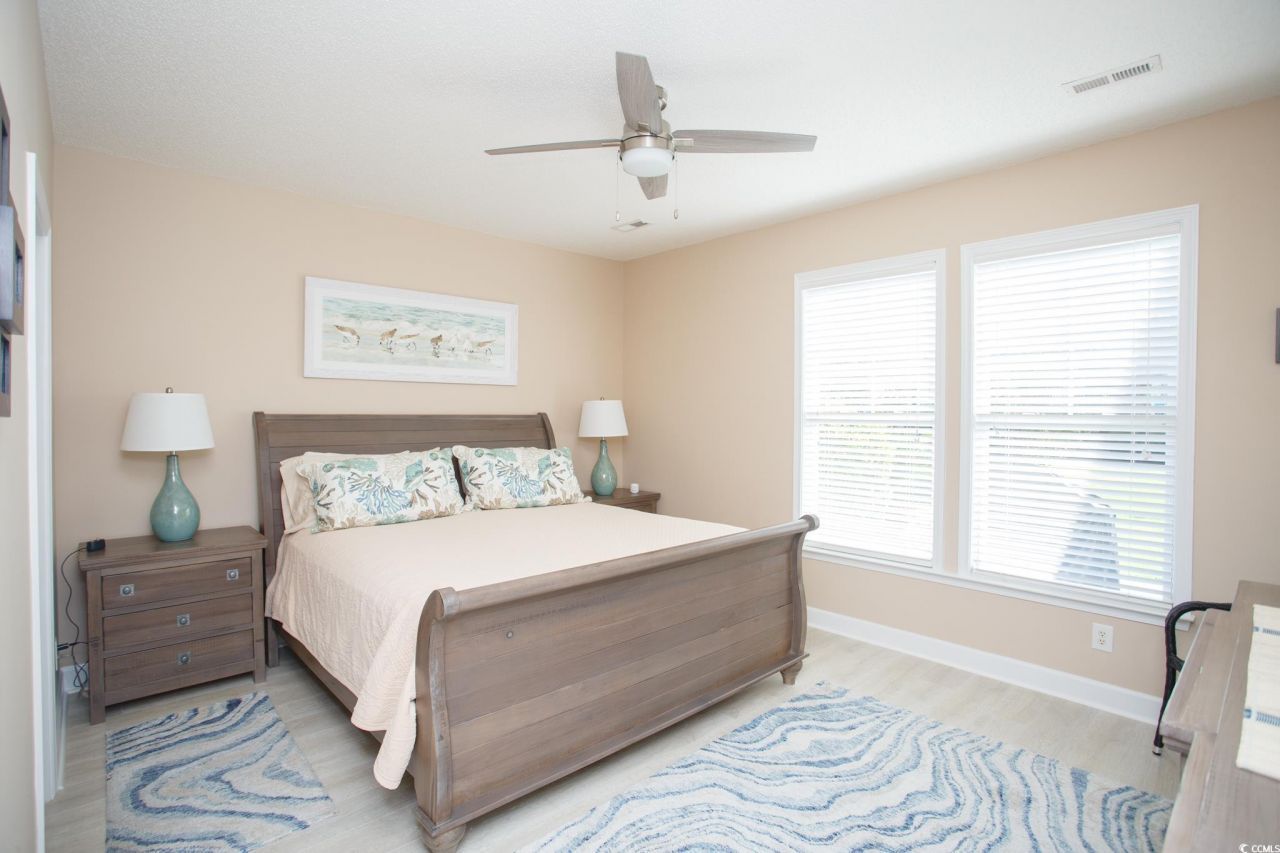 301 River Rock Ln. Photo 12