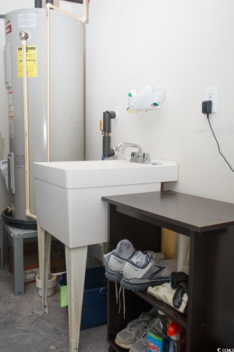 301 River Rock Ln. Photo 19