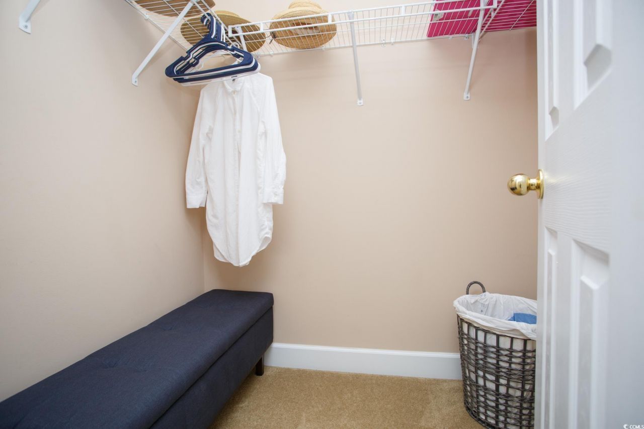 301 River Rock Ln. Photo 32