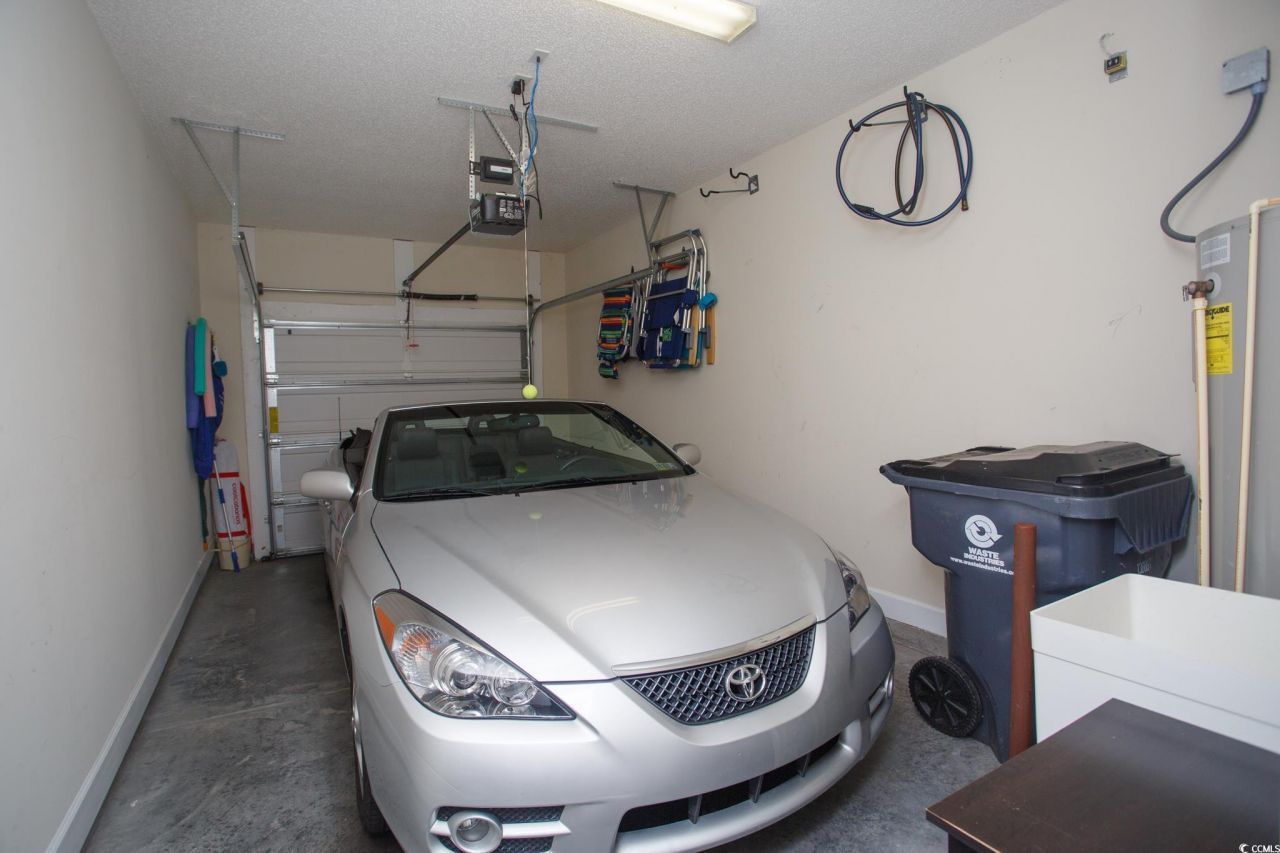 301 River Rock Ln. Photo 37