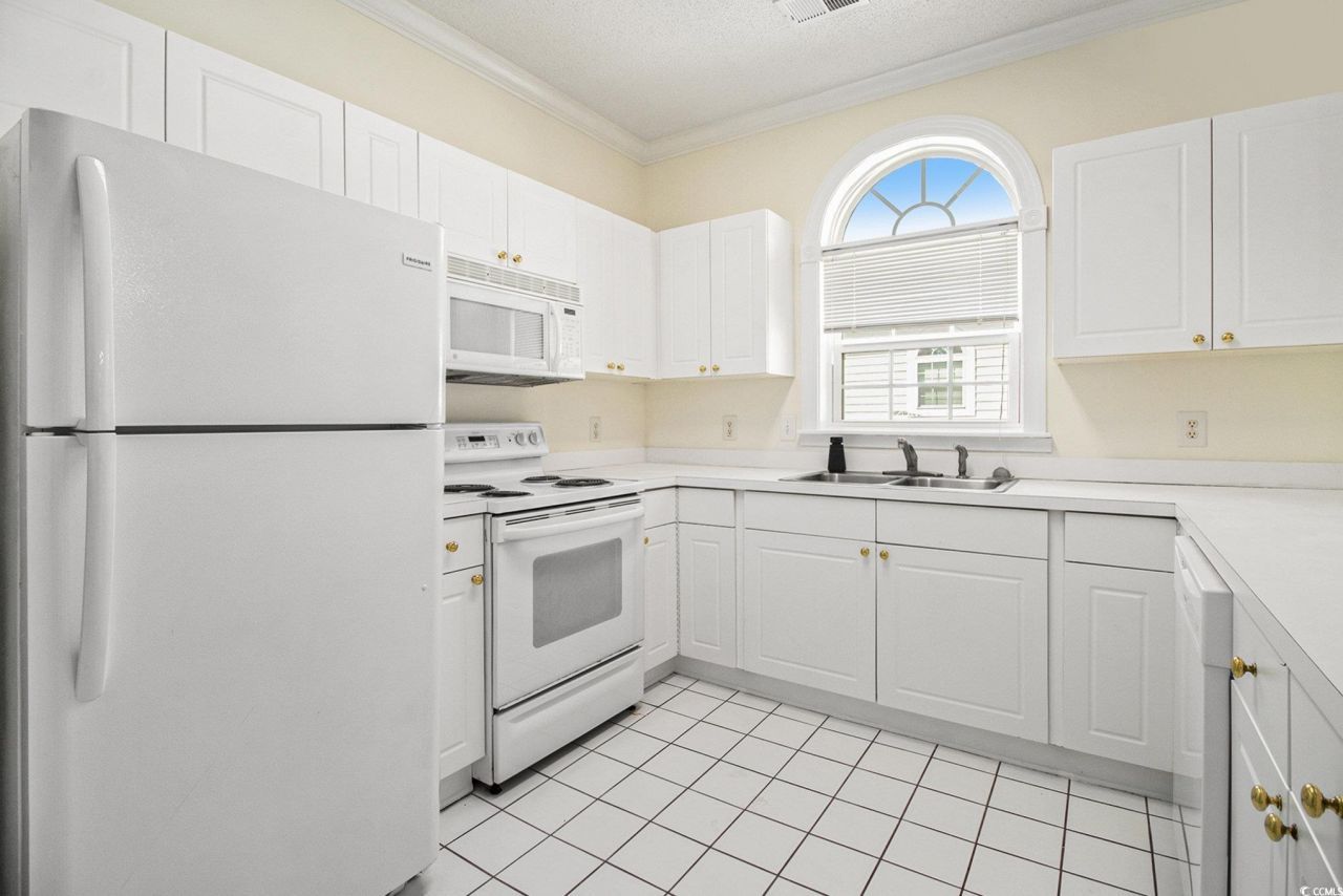 5750 Oyster Catcher Dr. Photo 14